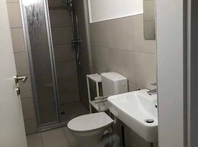 Hotel Und Centrum 3*