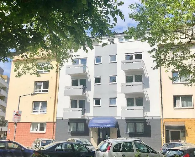 Und Centrum Hotel 3*